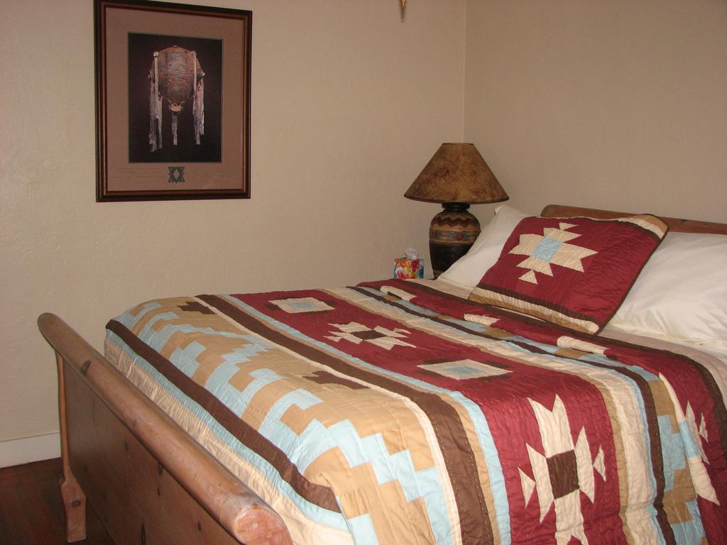 Cottonwood Hotel Kamer foto